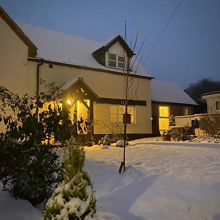 Little Park Holiday Homes Self Catering Cottages 1 & 2 Bedrooms Available Close To Tutbury Castle Exteriör bild