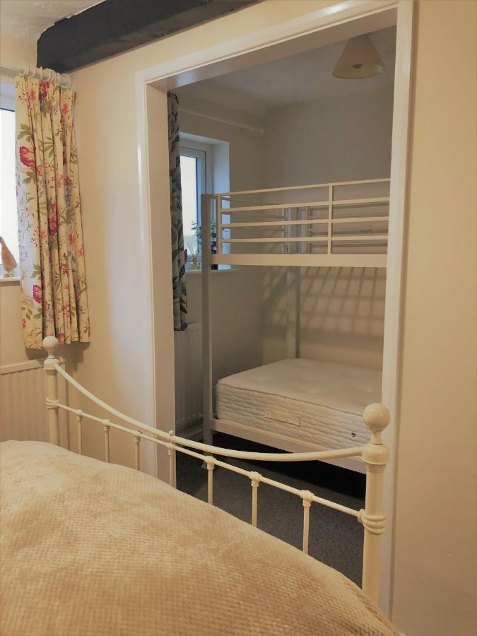 Little Park Holiday Homes Self Catering Cottages 1 & 2 Bedrooms Available Close To Tutbury Castle Exteriör bild